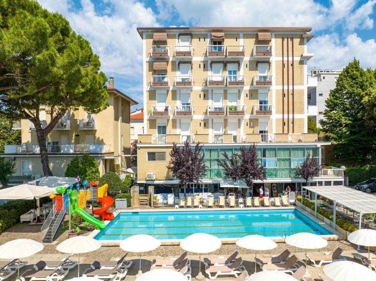 Lotus Hotel All Inclusive & Spiaggia Rimini Extérieur photo