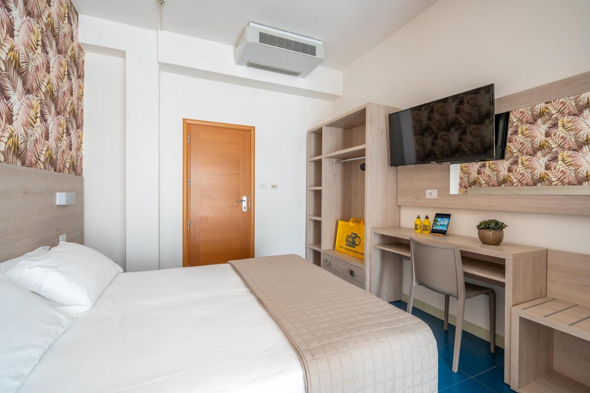 Lotus Hotel All Inclusive & Spiaggia Rimini Extérieur photo
