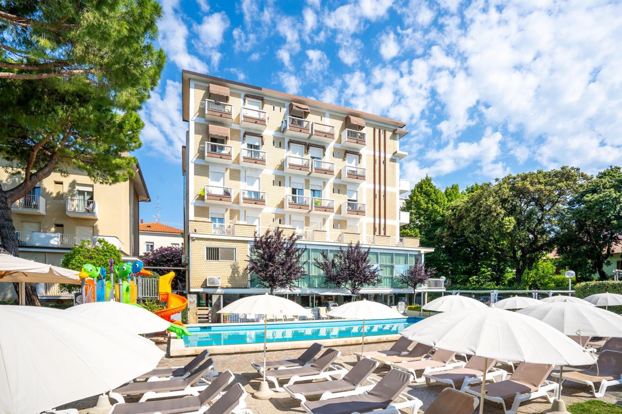 Lotus Hotel All Inclusive & Spiaggia Rimini Extérieur photo