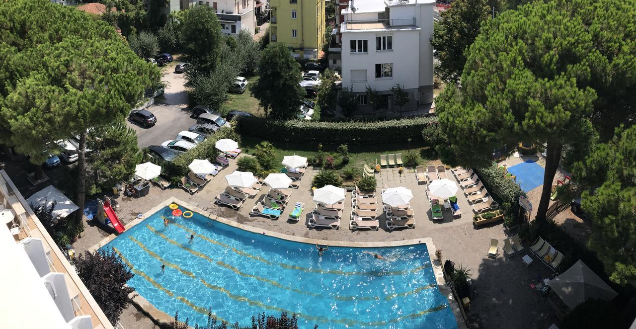 Lotus Hotel All Inclusive & Spiaggia Rimini Extérieur photo